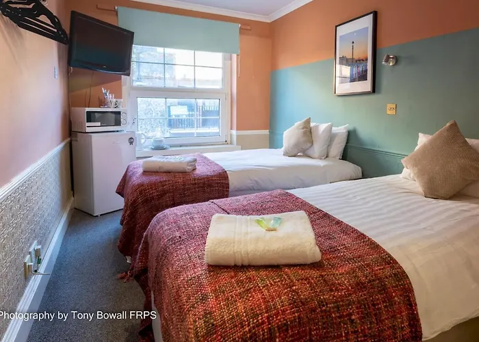 Pass The Keys Room 14 Twin The Blessed Elizabeth Boutique Suite